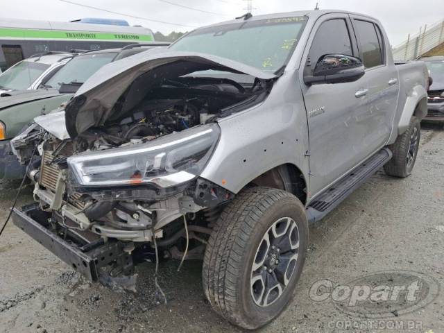 2024 TOYOTA HILUX CD 