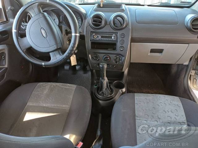 2009 FORD FIESTA 