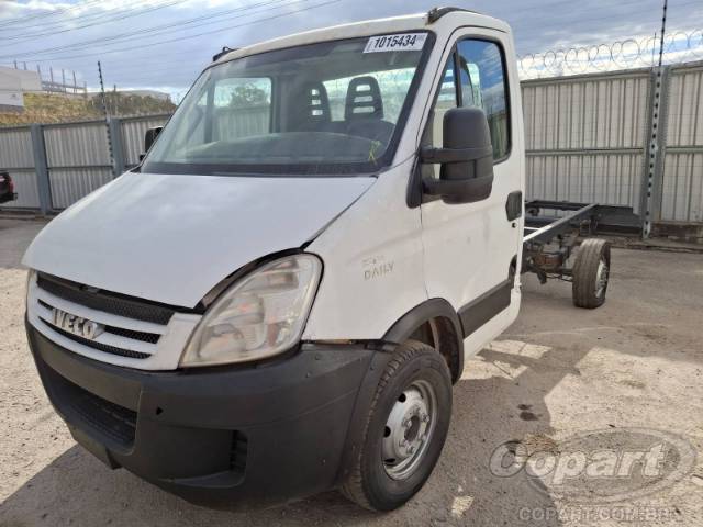 2014 IVECO DAILY CHASSI 