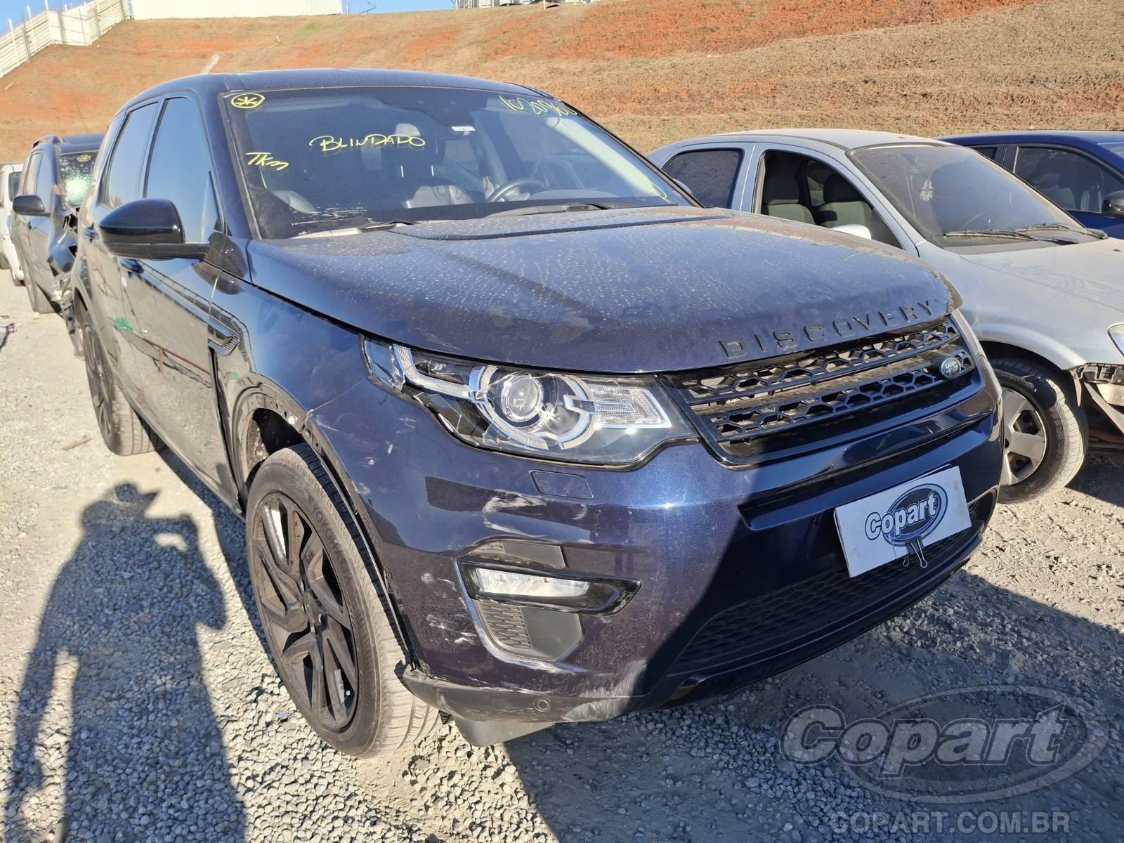 Veículo Land Rover DISCOVERY SPORT LAND ROVER DISCOVERY SPORT SE 2.2 SD4 Turbo 2015 2016 em leilão