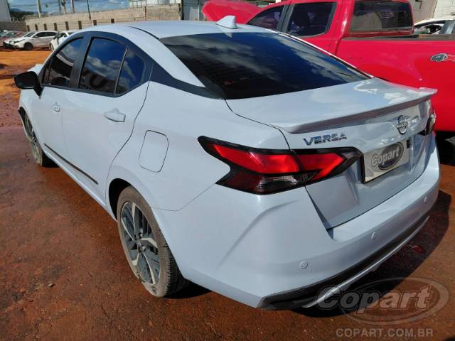 2025 NISSAN VERSA 