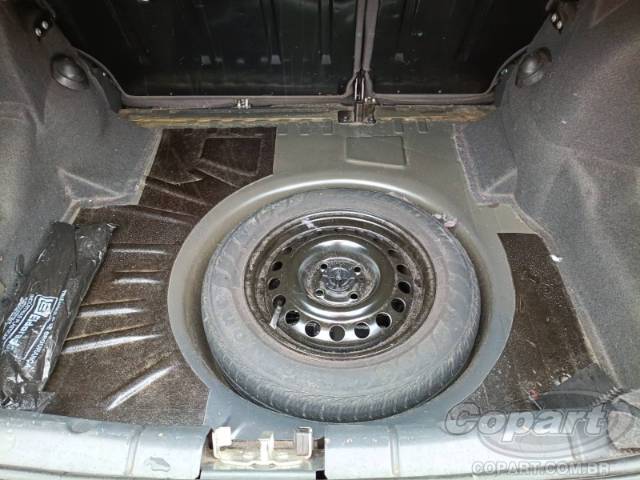 2010 CHEVROLET CORSA SEDAN 