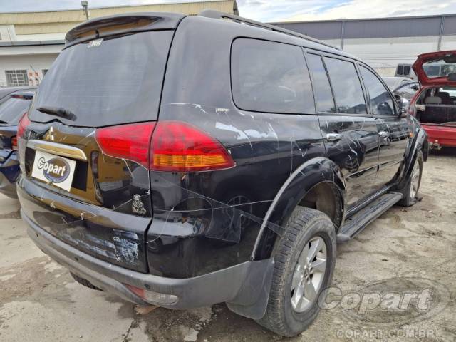 2012 MITSUBISHI PAJERO DAKAR 