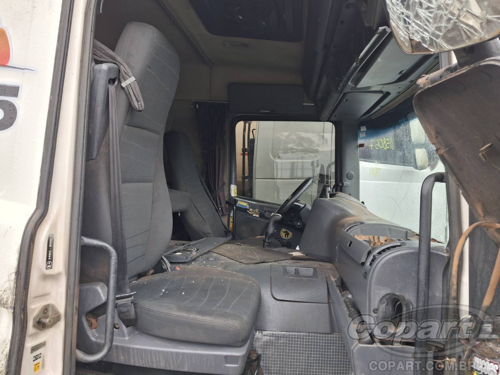 2011 SCANIA P 340 — foto 5 de 15