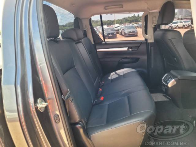 2024 TOYOTA HILUX CD 