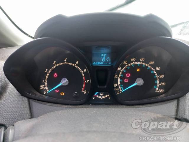 2014 FORD FIESTA 
