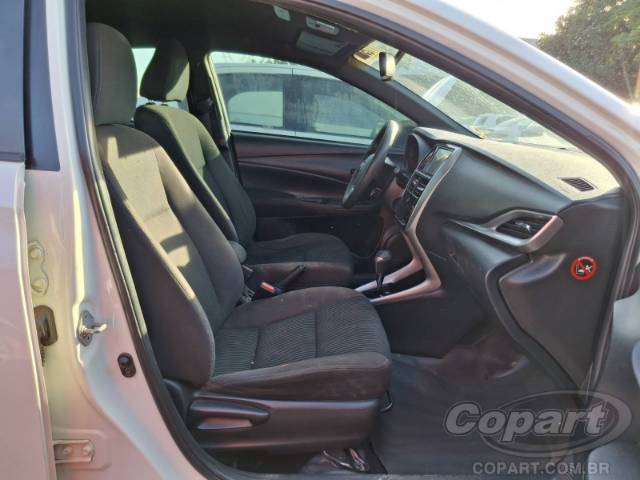 2019 TOYOTA YARIS 