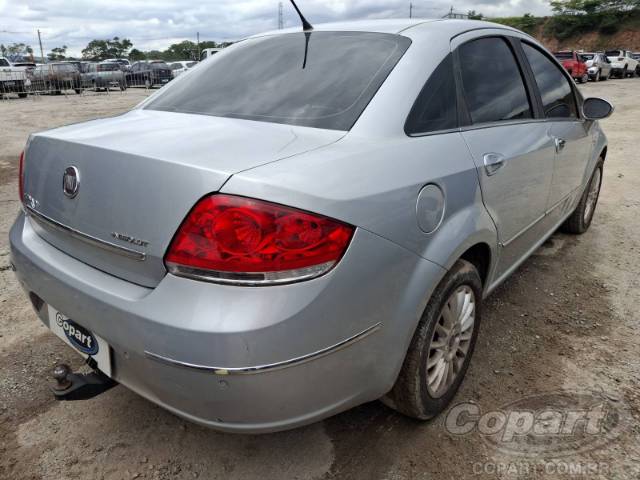2011 FIAT LINEA 