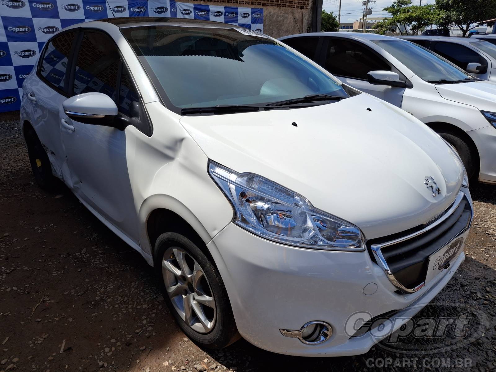 PEUGEOT 208 2014 Allure 1.5
