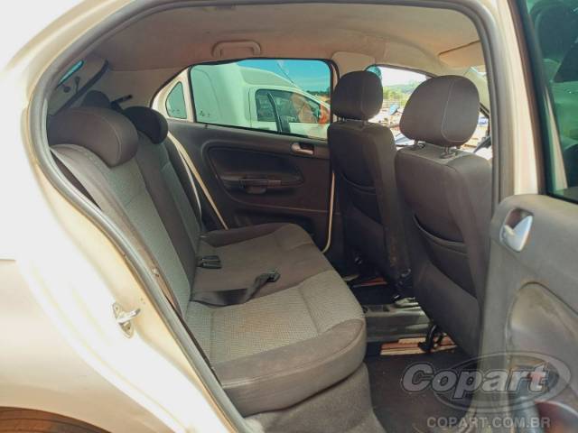 2013 VOLKSWAGEN GOL 
