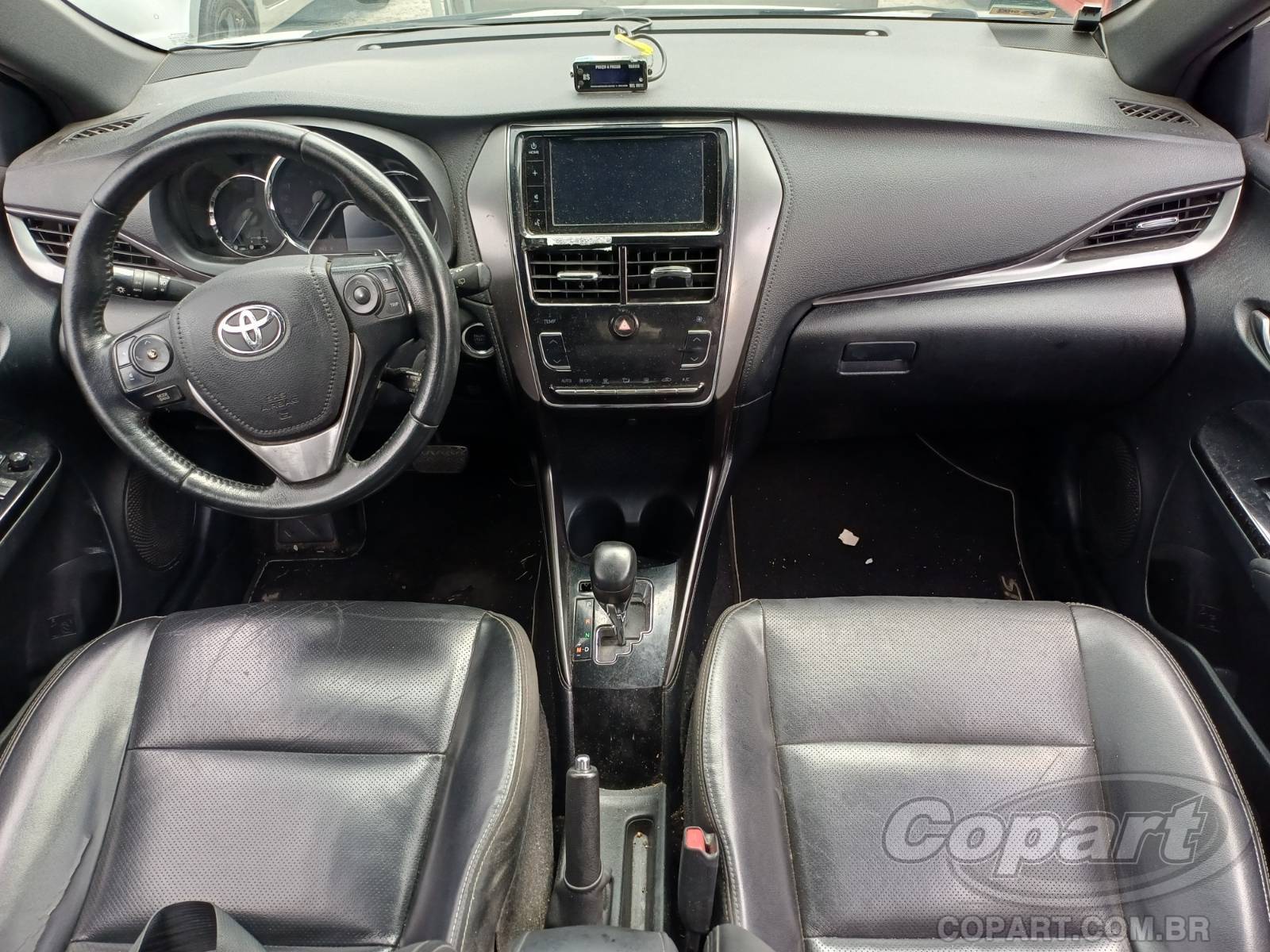 Foto 9 de 11: 2023 TOYOTA YARIS