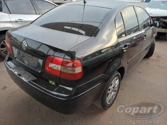 2005 VOLKSWAGEN POLO SEDAN 
