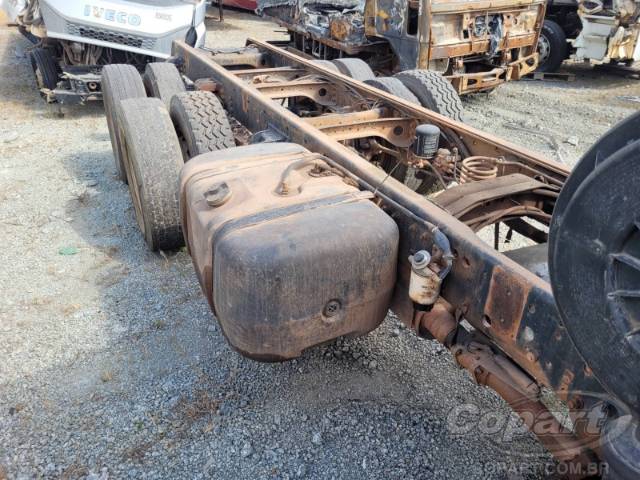 2012 FORD CARGO 2428 