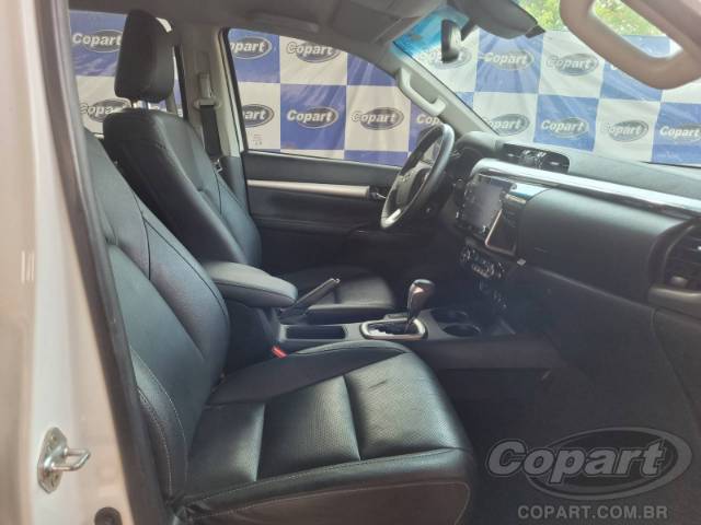 2021 TOYOTA HILUX CD 