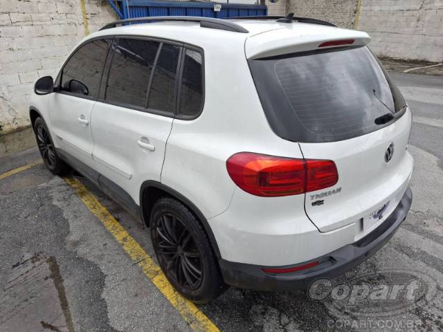 2017 VOLKSWAGEN TIGUAN 