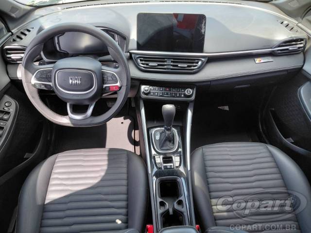 2024 FIAT FASTBACK 