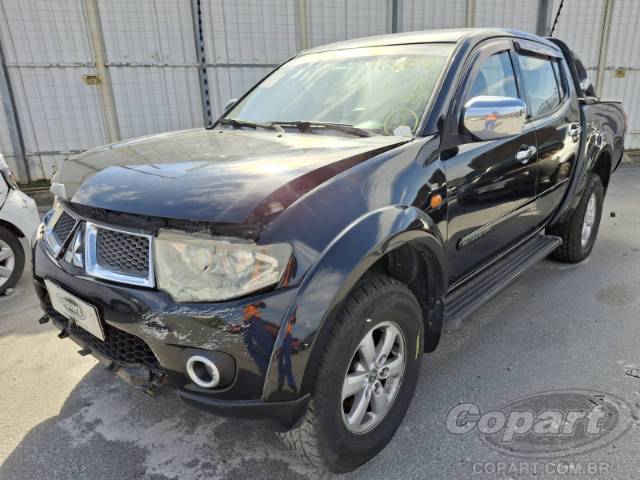 2013 MITSUBISHI L200 TRITON 