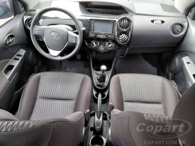 2017 TOYOTA ETIOS SEDA 