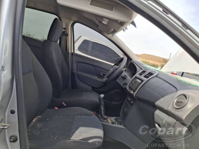 2016 RENAULT SANDERO 