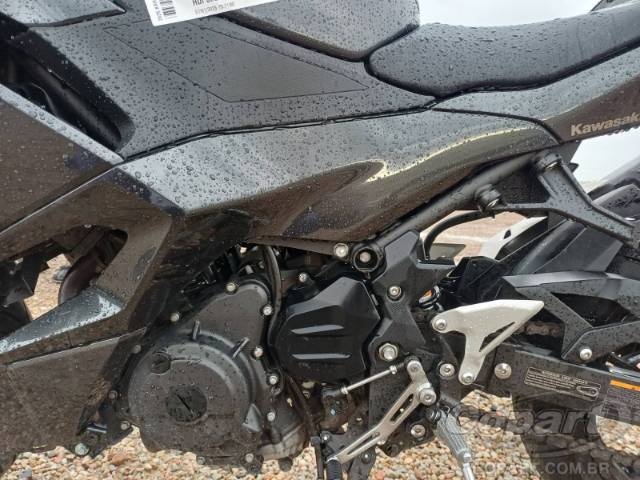 2025 KAWASAKI NINJA 500 