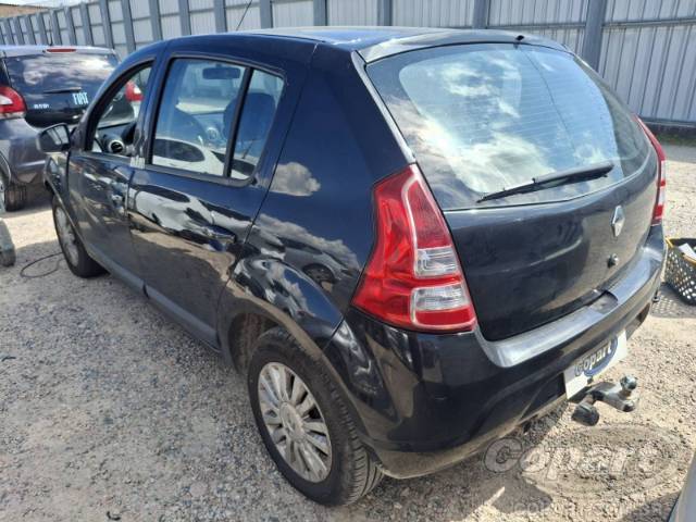2013 RENAULT SANDERO 