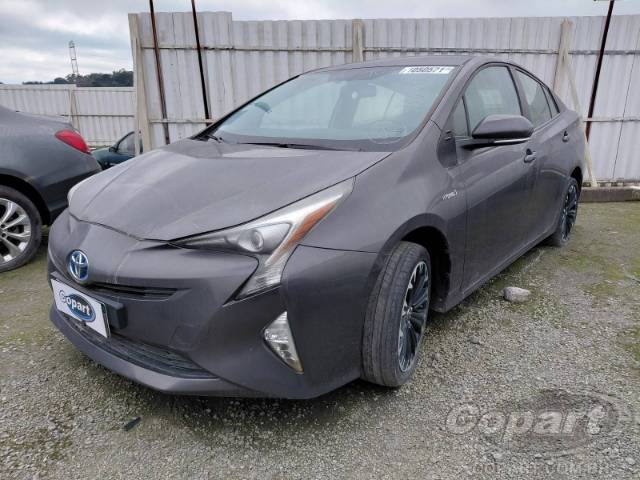 2018 TOYOTA PRIUS 