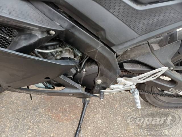 2025 YAMAHA YZF R15 