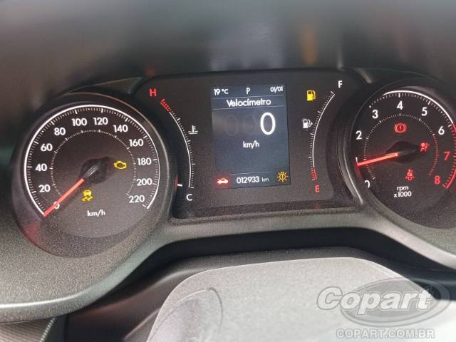 2025 FIAT FASTBACK 