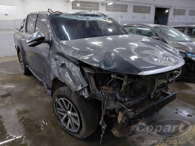 2017 TOYOTA HILUX CD 