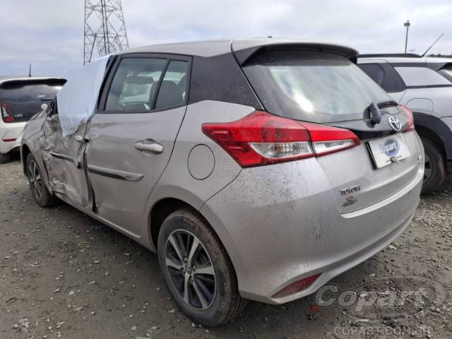 2019 TOYOTA YARIS 