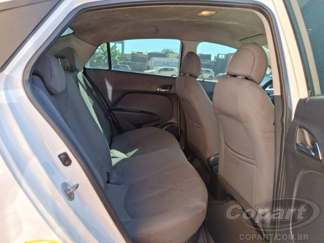 2014 HYUNDAI HB20S 