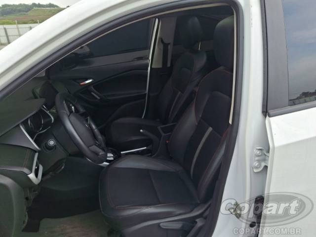 2025 CHEVROLET TRACKER 