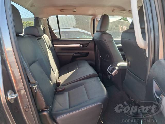 2024 TOYOTA HILUX CD 