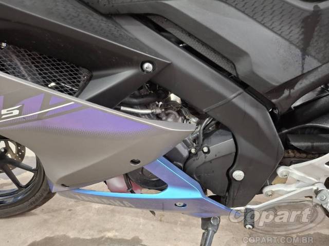 2025 YAMAHA YZF R15 