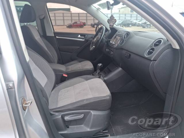 2012 VOLKSWAGEN TIGUAN 