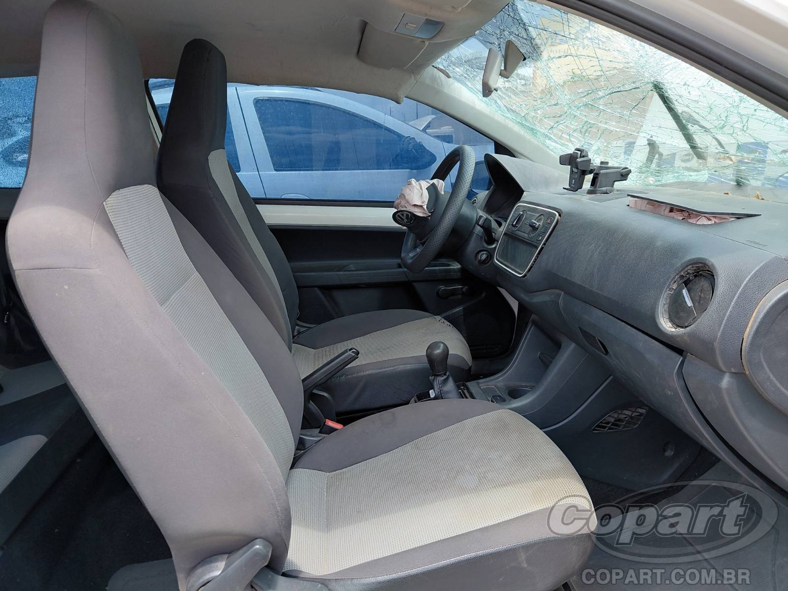Foto 5: 2015 VOLKSWAGEN UP