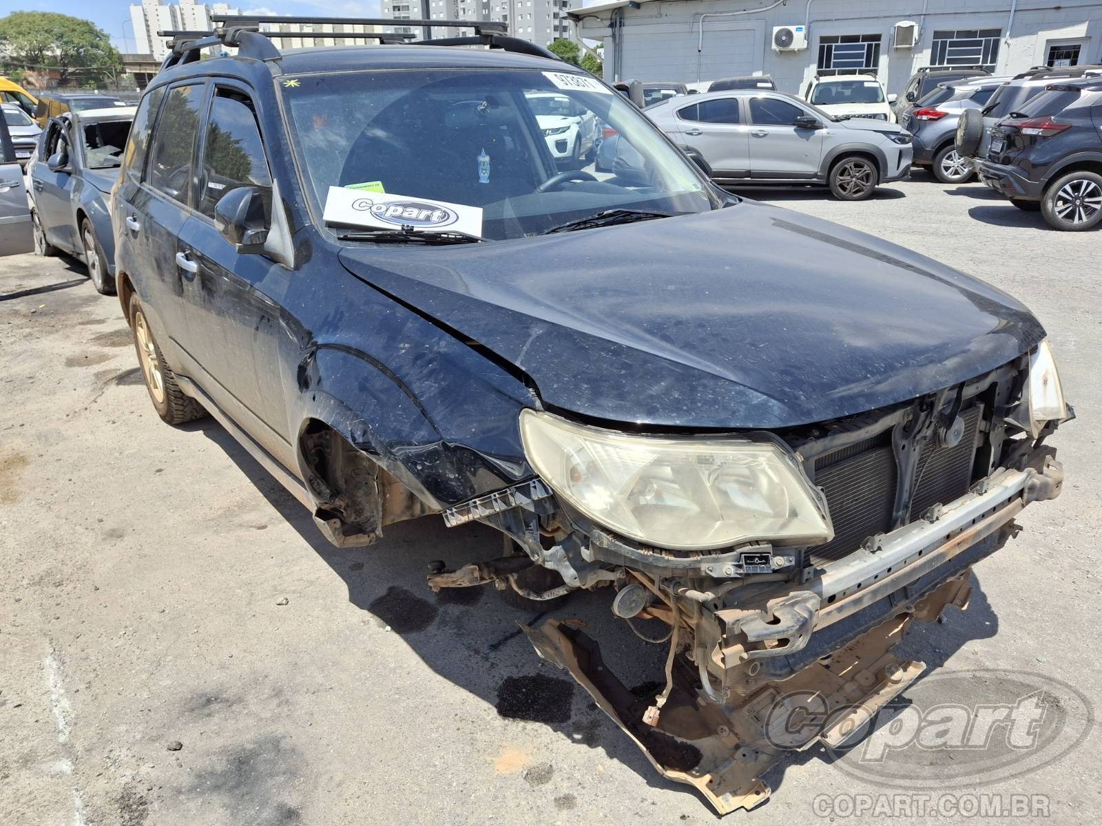 Veículo Subaru Forester Subaru Forester LX 2.0 16V H4 2011 Colisão Média Monta 2011 em leilão