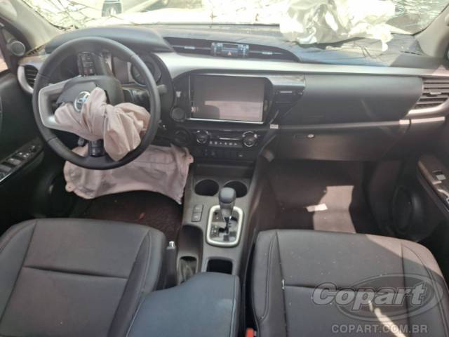 2025 TOYOTA HILUX CD 