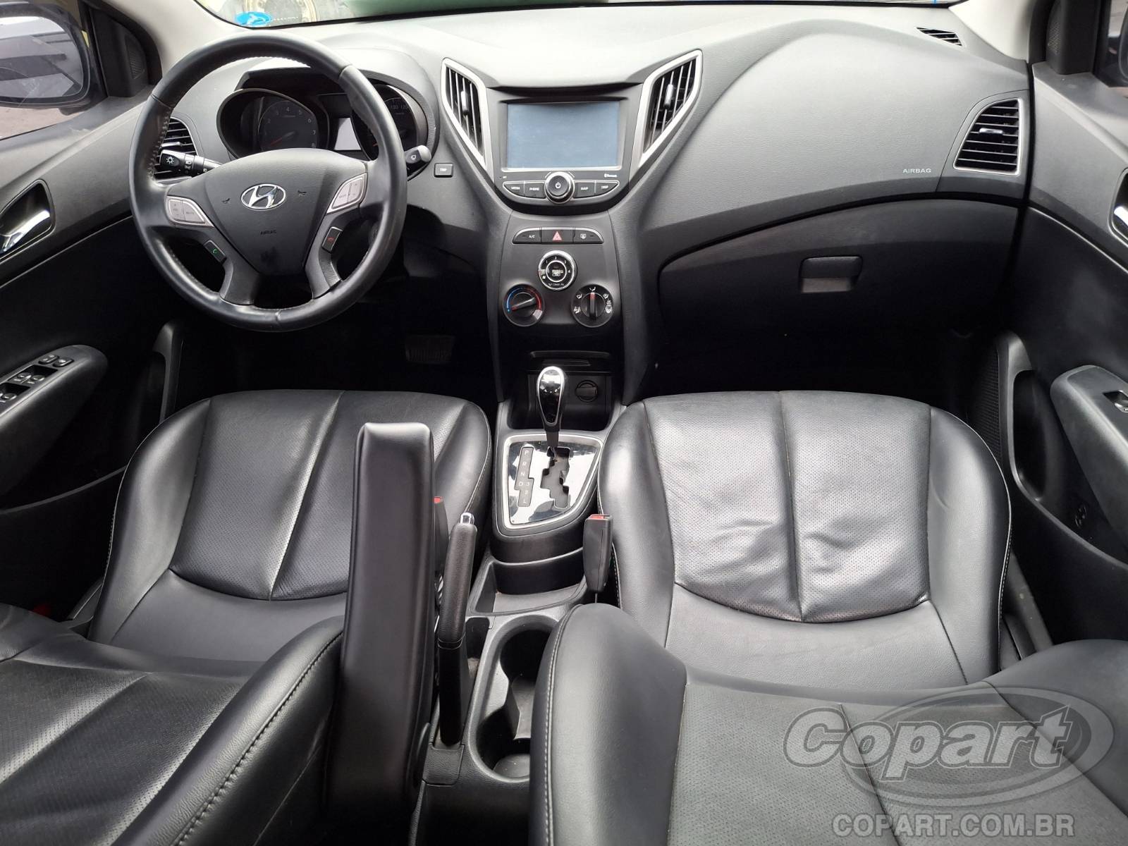 Foto 9 de 10: 2015 HYUNDAI HB20S