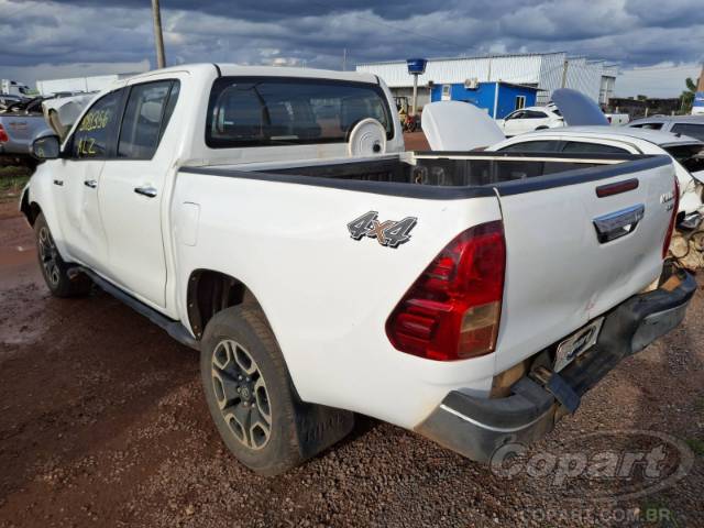 2022 TOYOTA HILUX CD 