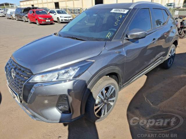 2024 NISSAN KICKS 