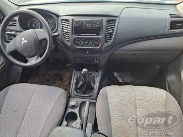 2023 MITSUBISHI L200 TRITON 