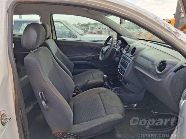 2019 VOLKSWAGEN SAVEIRO CD 