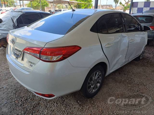 2023 TOYOTA YARIS SEDA 