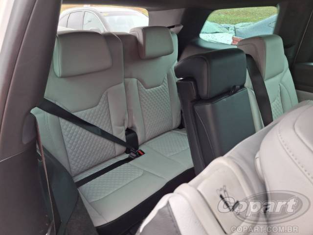 2023 JEEP COMMANDER 