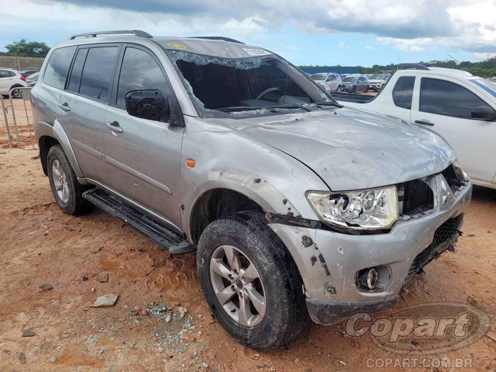 Veículo Mitsubishi Pajero Mitsubishi Pajero Dakar 3.2 Turbo 2013 em leilão