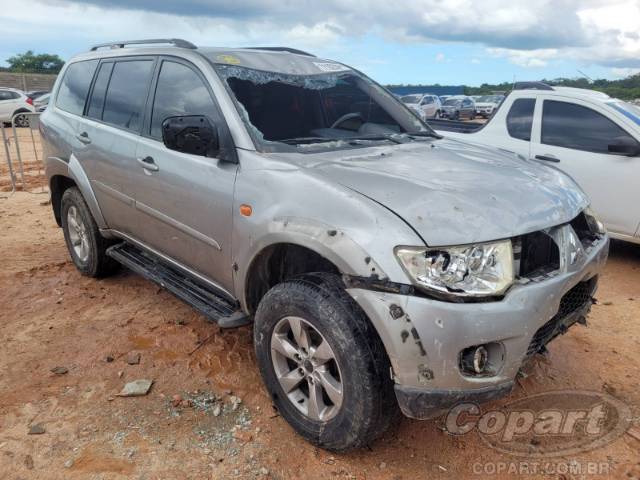 2013 MITSUBISHI PAJERO DAKAR 