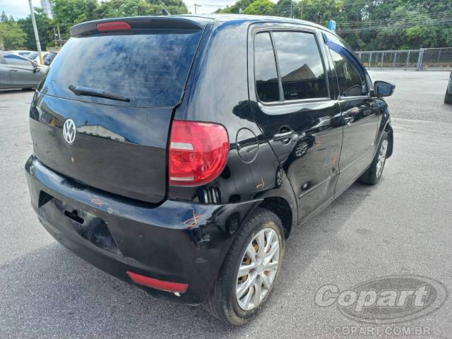 2013 VOLKSWAGEN FOX 