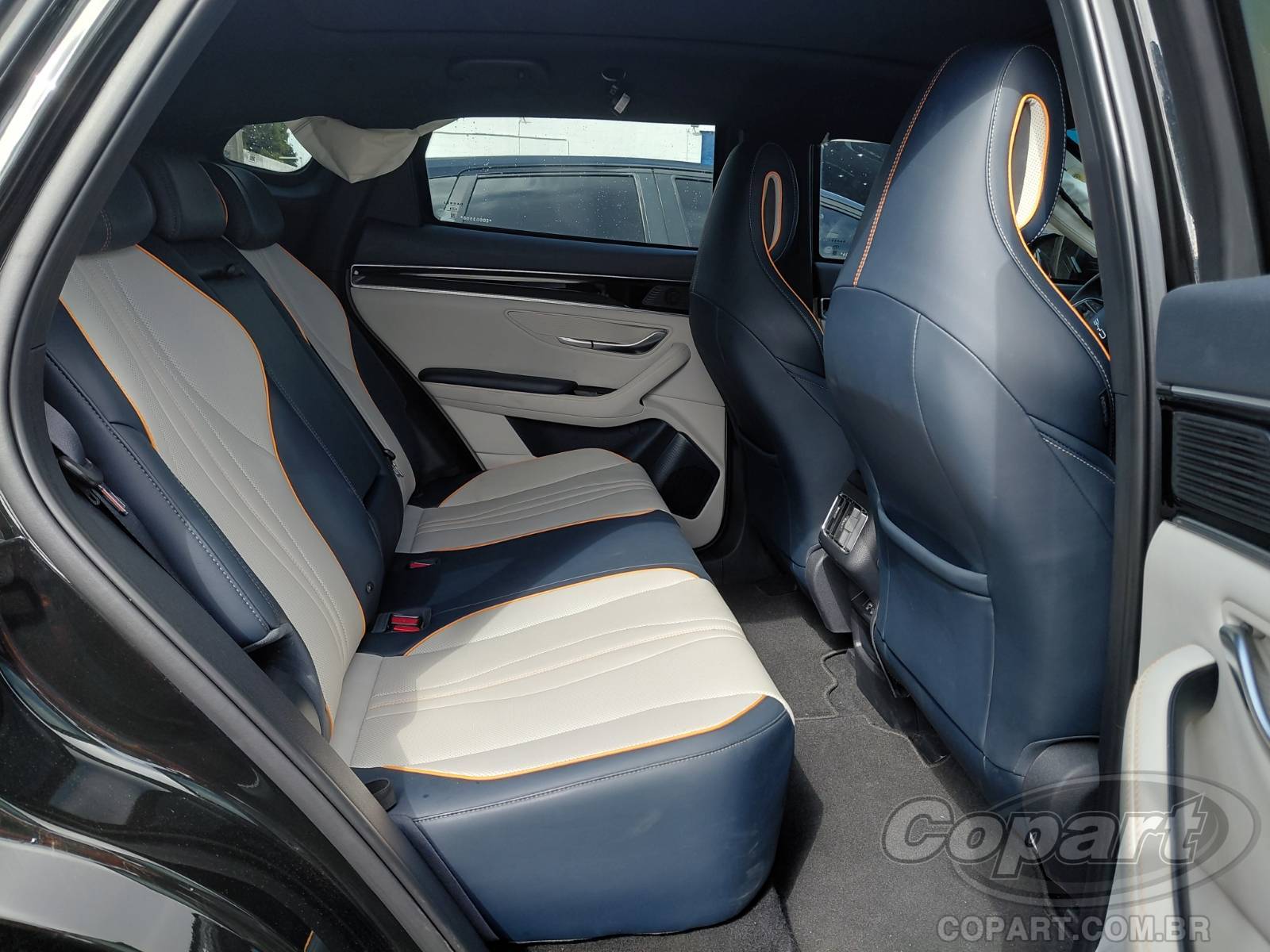 Foto 6 de 13: 2025 BYD SONG PLUS
