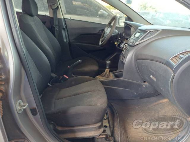 2017 HYUNDAI HB20 